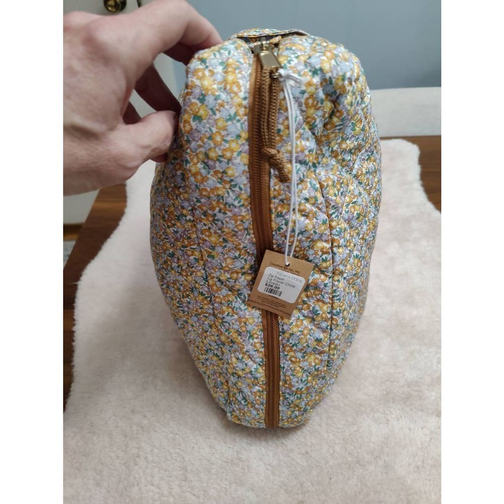 Embellish Zip Pouch - Picture 4 of 5